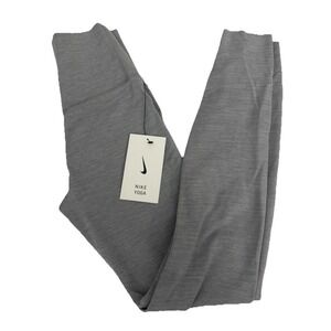 Nike  Women's High Rise 7/8 Length Yoga Luxe Dri Fit training Leggings Size XXS